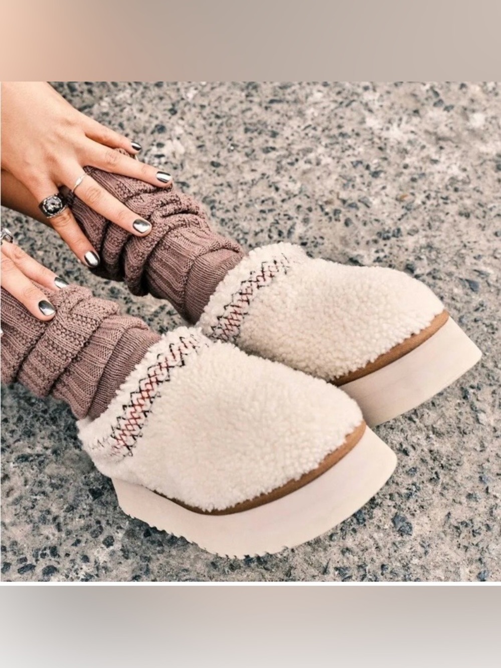 UGG Women's Tazz Slipper Heritage Braid Natural size 10 NWOT
